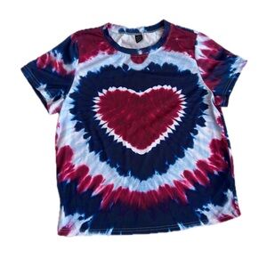 #97 SHEIN ~ Lightweight Short Sleeve Tie-Dye Heart Tee - Red, Blue, White size L
